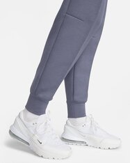 Спортивные штаны женские Nike Sportswear Tech Fleece FB8330-003