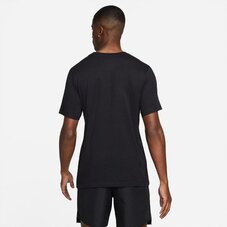 Футболка Nike Dri-Fit DB5589-010