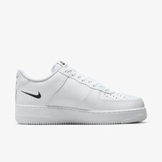 Кеди Nike Air Force 1 07 FN7807-100