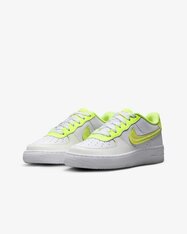 Кеди дитячі Nike Air Force 1 LV8 (GS) DV1680-100