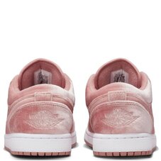 Кеды женсккие Nike Air Jordan 1 Low Se Pink DQ8396-600