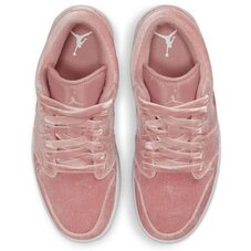 Кеды женсккие Nike Air Jordan 1 Low Se Pink DQ8396-600