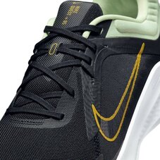 Кросівки бігові Nike Quest 5 DD0204-301