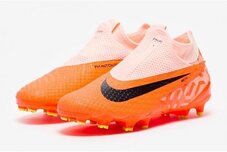 Бутсы Nike Phantom GX Academy DF NU FG/MG DZ3481-800