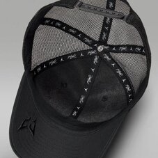 Кепка Jordan Trucker FV5303-010