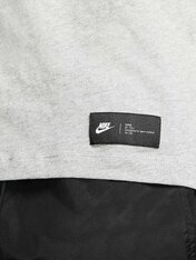 Футболка Nike Sportswear CZ6366-063