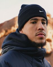 Шапка Nike Sportswear DV3342-010