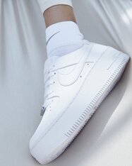 Кросівки жіночі Nike Air Force 1 Sage Low AR5339-100