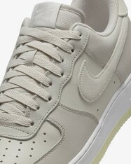 Кросівки Nike Air Force 1 '07 LV8 FN5832-001