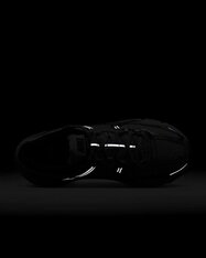 Кроссовки женские Nike Zoom Vomero 5 HF1877-100