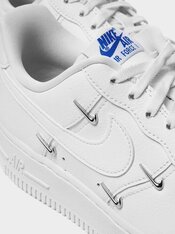Кроссовки женские Nike Air Force 1 07 LX CT1990-100