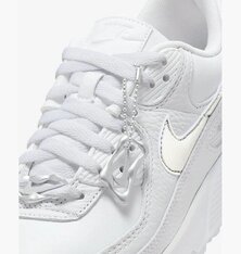 Кросівки жіночі Nike Air Max 90 FV0949-100