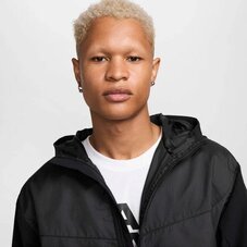 Вітровка Nike Air Max HF6600-010