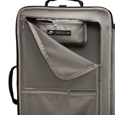 Сумка на колесах Nike Fiftyone 49 Cabin Roller PBZ279-011