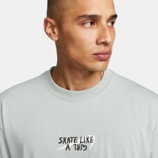 Футболка Nike SB DR7771-013