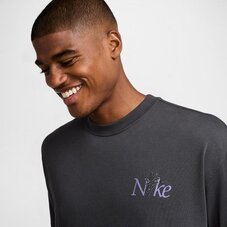 Футболка Nike Sportswear HJ0614-060