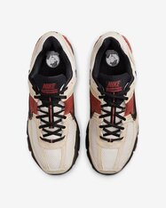Кросівки Nike Zoom Vomero 5 HF1553-201