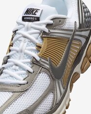 Кросівки Nike Zoom Vomero 5 FJ4151-006