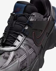 Кросівки Nike V2K Run HQ4053-001