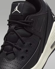 Кросівки дитячі Jordan Max Aura 5 DZ4352-010