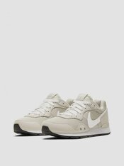 Кросівки жіночі Nike Venture Runner CK2948-002