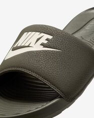Шльопанці Nike Victori One CN9675-303