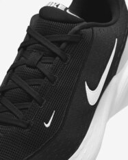 Кроссовки Nike Uplift SC IB2765-002