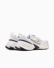 Кросівки жіночі Nike V2K Run FD0736-004