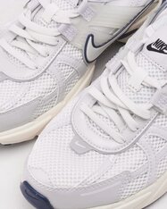 Кросівки жіночі Nike V2K Run FD0736-004