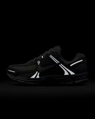 Кросівки жіночі Nike Zoom Vomero 5 HQ0458-001