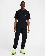 Футболка Nike Sportswear HJ0574-010