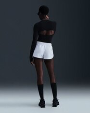 Шорты женские Nike Sportswear Windrunner HJ1406-100