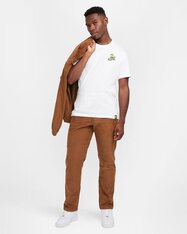 Футболка Nike Sportswear Club FZ7952-100