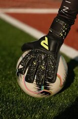 Воротарські рукавиці Redline Magnetic Black Pro RLM89