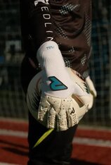 Воротарські рукавиці Redline Magnetic White Pro RLM83