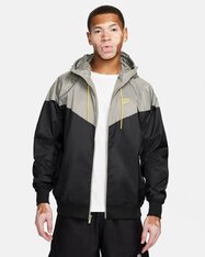 Вітровка Nike Sportswear Windrunner DA0001-017