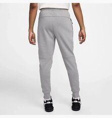 Спортивні штани Nike Sportswear Tech Essentials DD5293-002