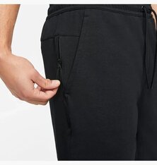 Шорты Nike Sportswear Tech Essentials DD5301-010