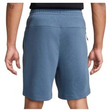 Шорты Nike Sportswear Tech Essentials DD5301-491