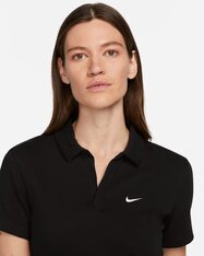 Футболка жіноча Nike Sportswear Essential DV7884-010