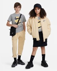 Футболка дитяча Nike Sportswear DX9525-063