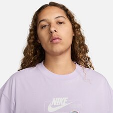 Футболка Nike Sportswear FV4047-511