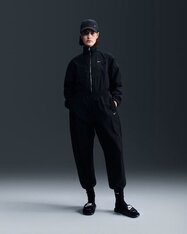 Ветровка женская Nike Windrunner FV6304-010