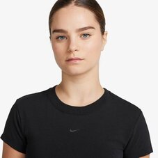 Футболка жіноча Nike Sportswear Chill FZ1455-010