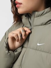 Куртка зимова жіноча Nike Sportswear Classic FZ5899-321