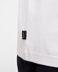 Футболка Nike Sportswear HJ0574-100