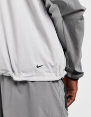 Ветровка Nike Tech HM7151-014