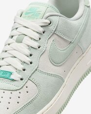 Кроссовки женские Nike Air Force 1 '07 SE HQ1497-099