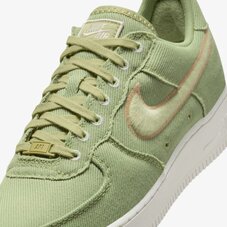 Кросівки Nike Air Force 1 HV1204-300