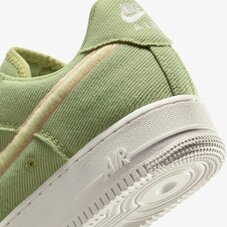 Кросівки Nike Air Force 1 HV1204-300